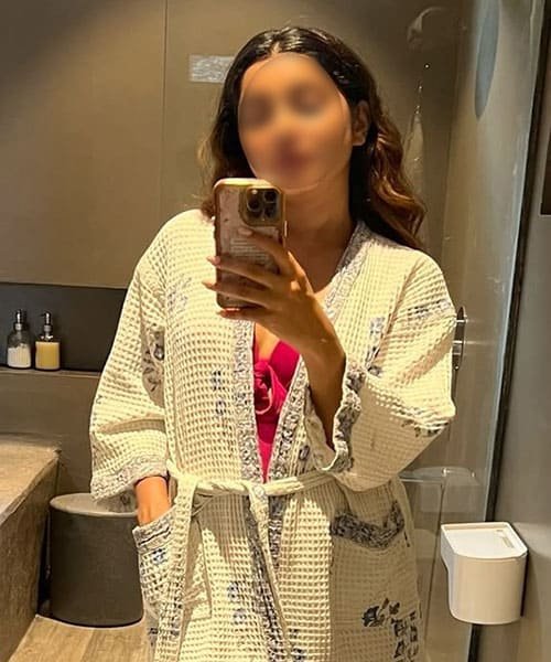 Aliya Sinha - Low Rate call Girl
